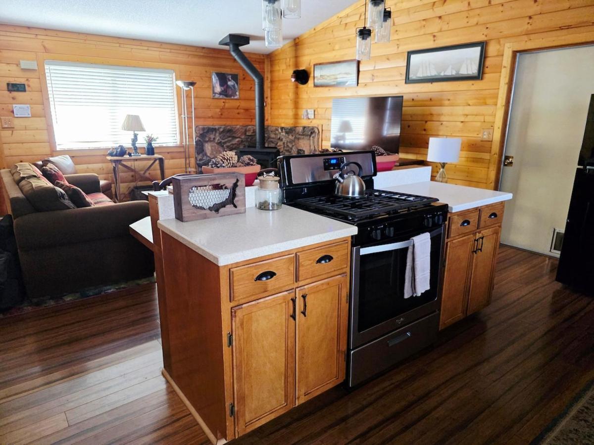 Bear Escapes II Affordable Luxury Cabin Sugarloaf Luaran gambar