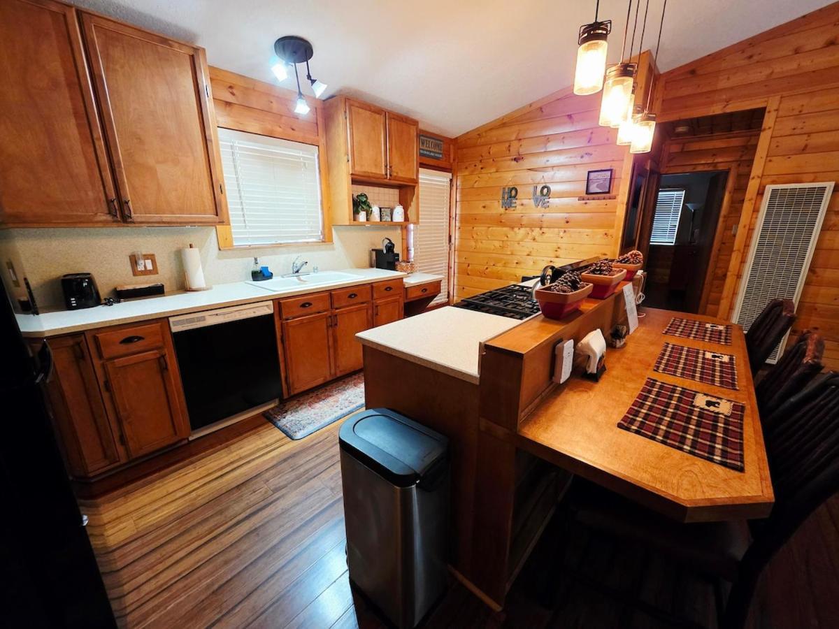 Bear Escapes II Affordable Luxury Cabin Sugarloaf Luaran gambar