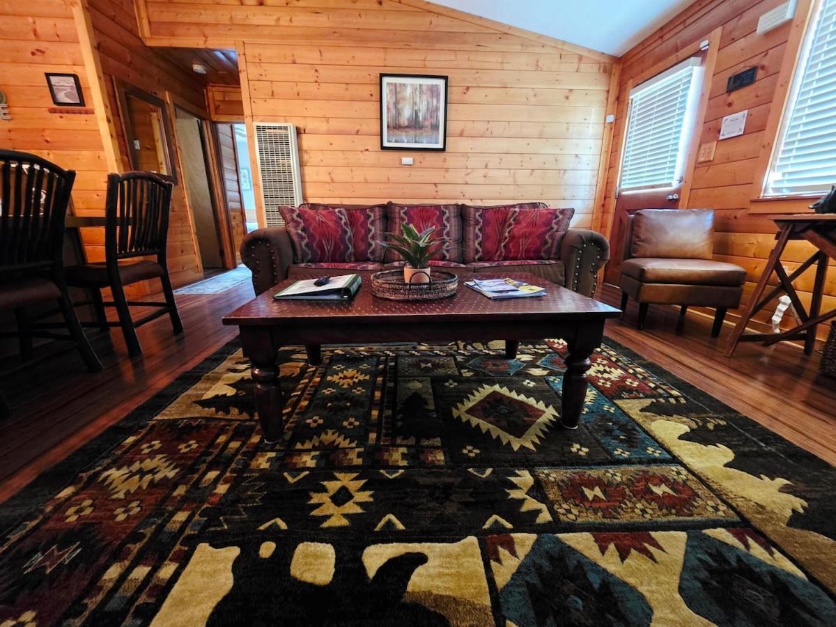 Bear Escapes II Affordable Luxury Cabin Sugarloaf Luaran gambar