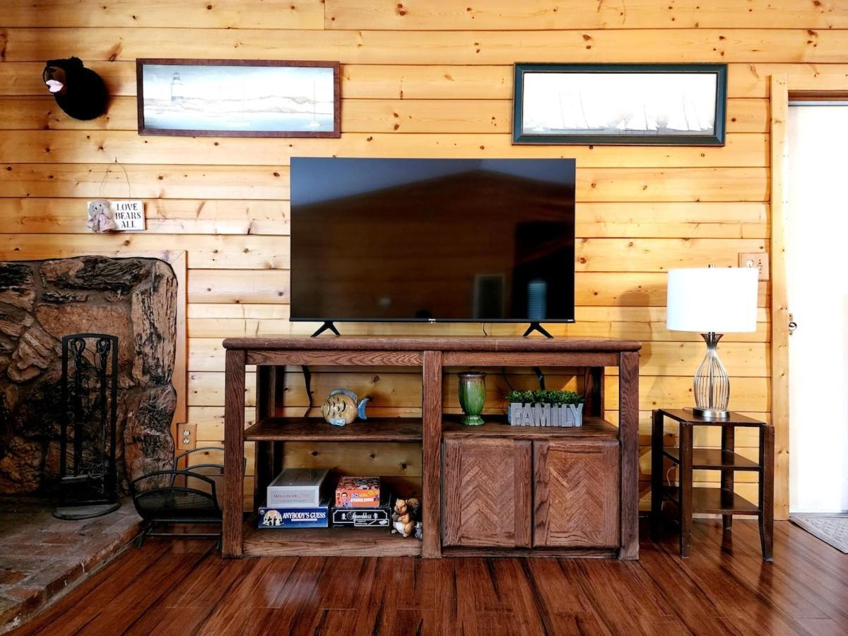 Bear Escapes II Affordable Luxury Cabin Sugarloaf Luaran gambar