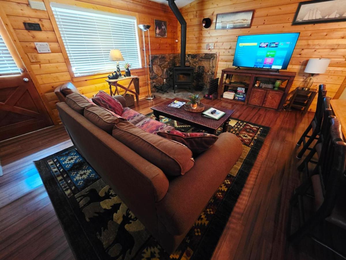 Bear Escapes II Affordable Luxury Cabin Sugarloaf Luaran gambar